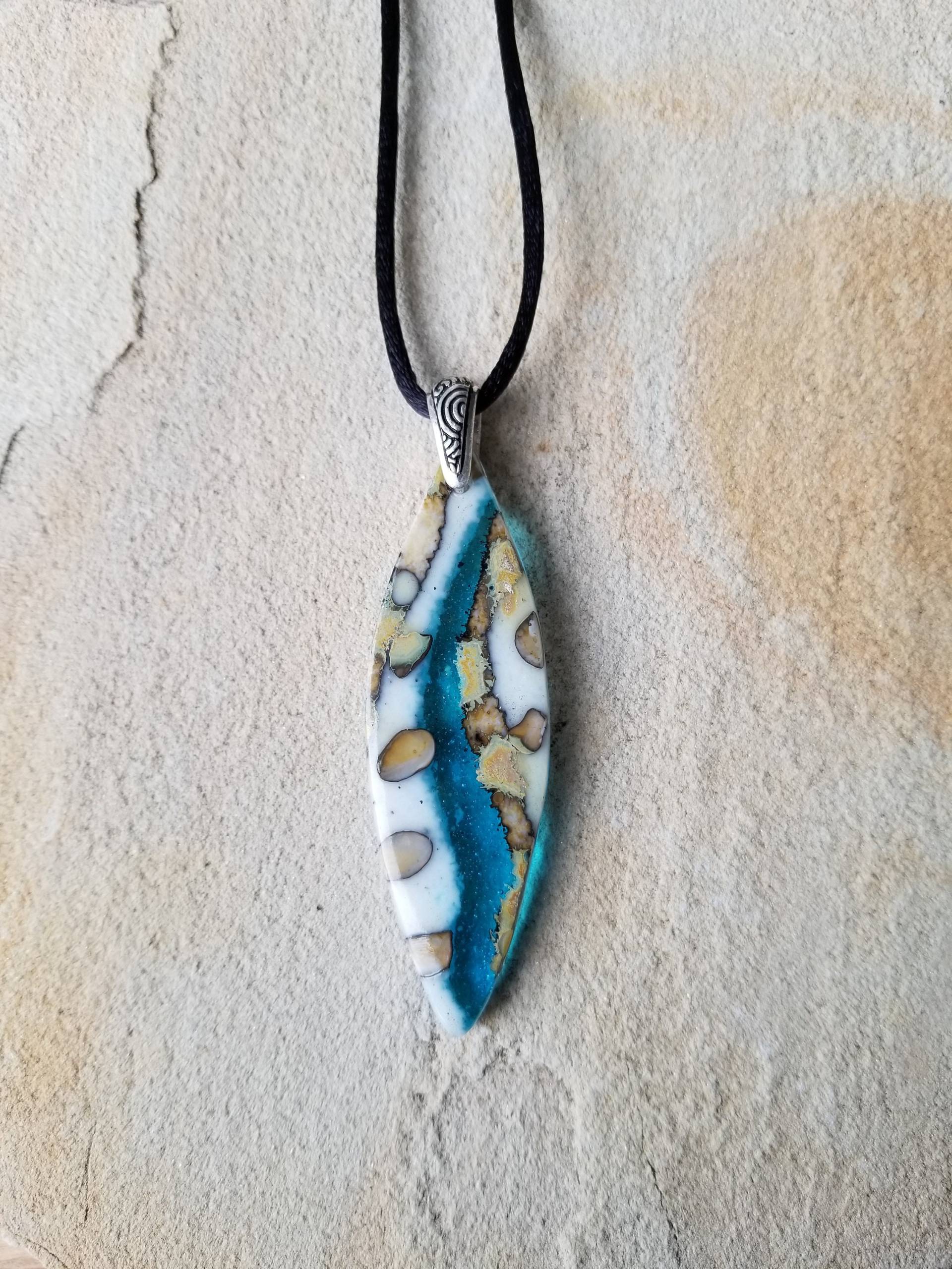 stein-Serie Verschmolzen Glas Schmuck, Anhänger, Erdtöne, Neutraltöne, Naturstein-Look stein-Serie Verschmolzen Glas Schmuck, Anhänger, Erdtöne, Neutraltöne, Naturstein-Look von TortugaGlass