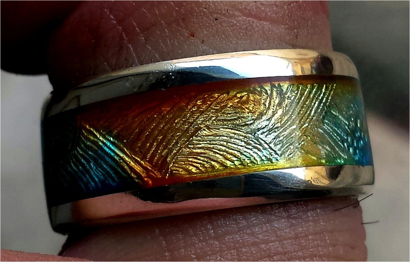 Silberring Graviert Und Handgemalt Mit Personalisiertem Text Innen Multicolor von Tosiani
