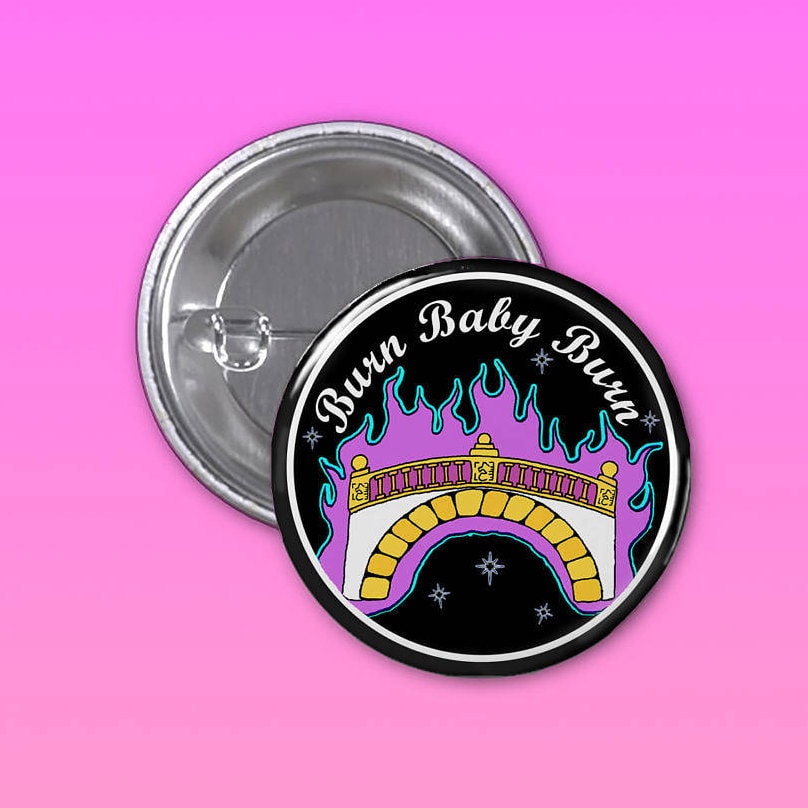 Brennen Baby Brennen 1 1/4 Zoll Button Button, Rucksack-Taste, Grunge, Flammen von TotallyWickedWear