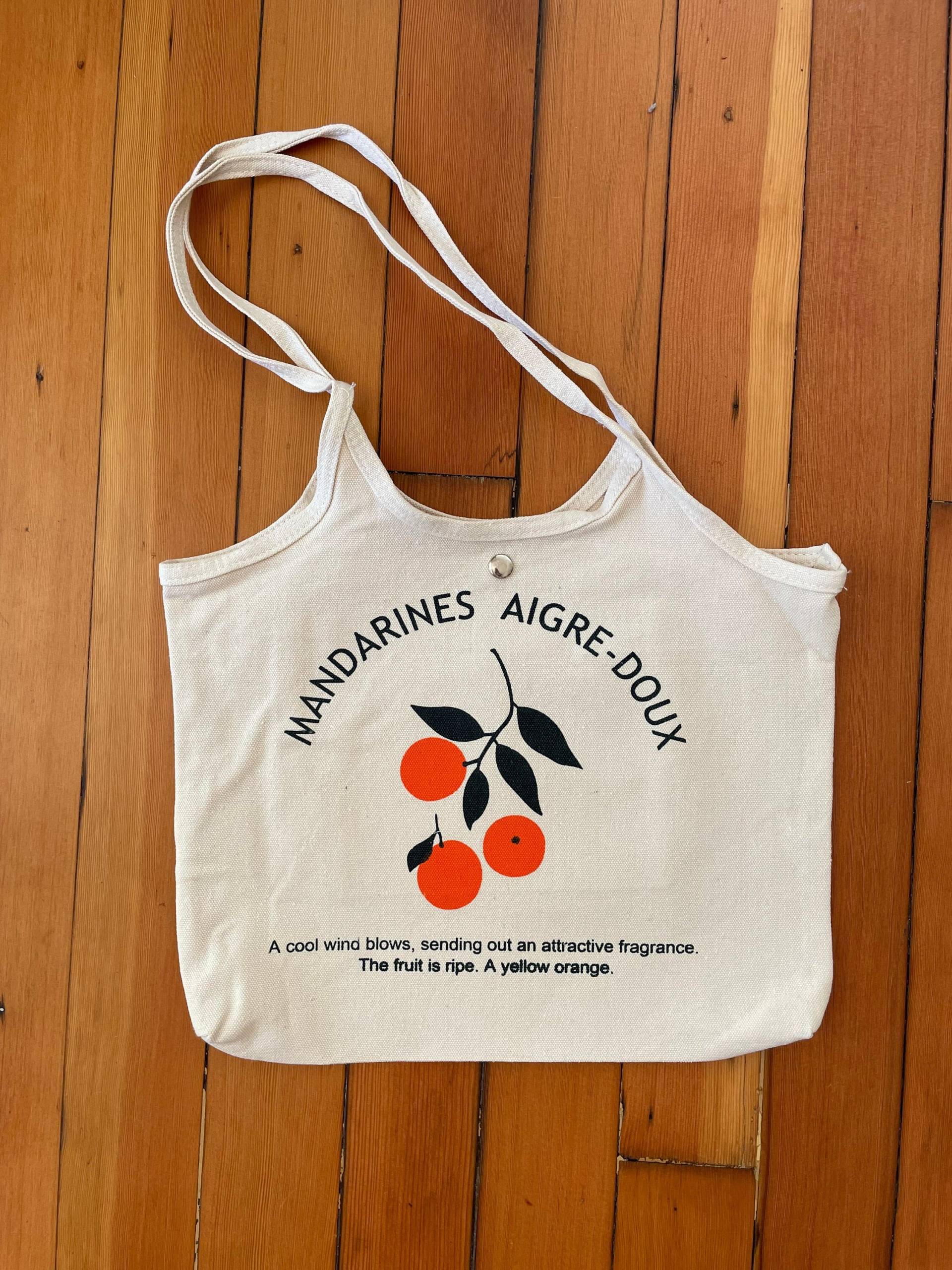 Mandarin Orange Tote Bag Wiederverwendbare Schultertasche Mandarine Zitrone Avocado Pfirsich Kirsche Obst Strand Baumwolle Canvas Farmer Es Market Mandarin Orange Tote Bag Wiederverwendbare Schultertasche Mandarine Zitrone Avocado Pfirsich Kirsche Obst Strand Baumwolle Canvas Farmer Es Market von ToteFetish