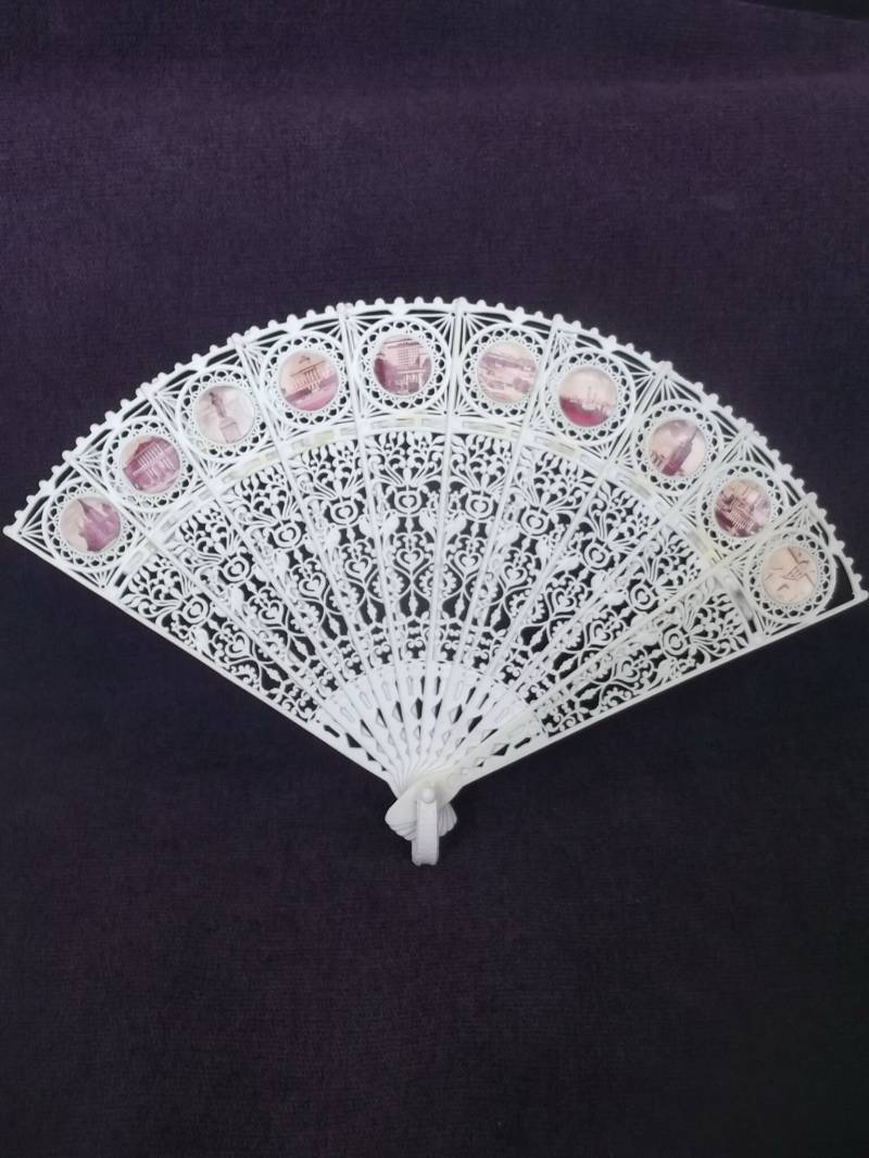 Vintage Fan Damen Accessoire 1970Er Jahre von TouchTheOld