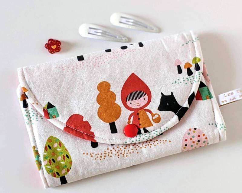 Haarspangenhalter Aus Stoff „Rotkäppchen" - Geschenk Für Kleine Mädchen Handgefertigt in Frankreich von ToudouxDeLaMaitresse