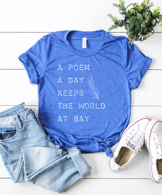 A Poem Day - Kurzarm Unisex T-Shirt A Poem Day - Kurzarm Unisex T-Shirt von TourDeBookshop