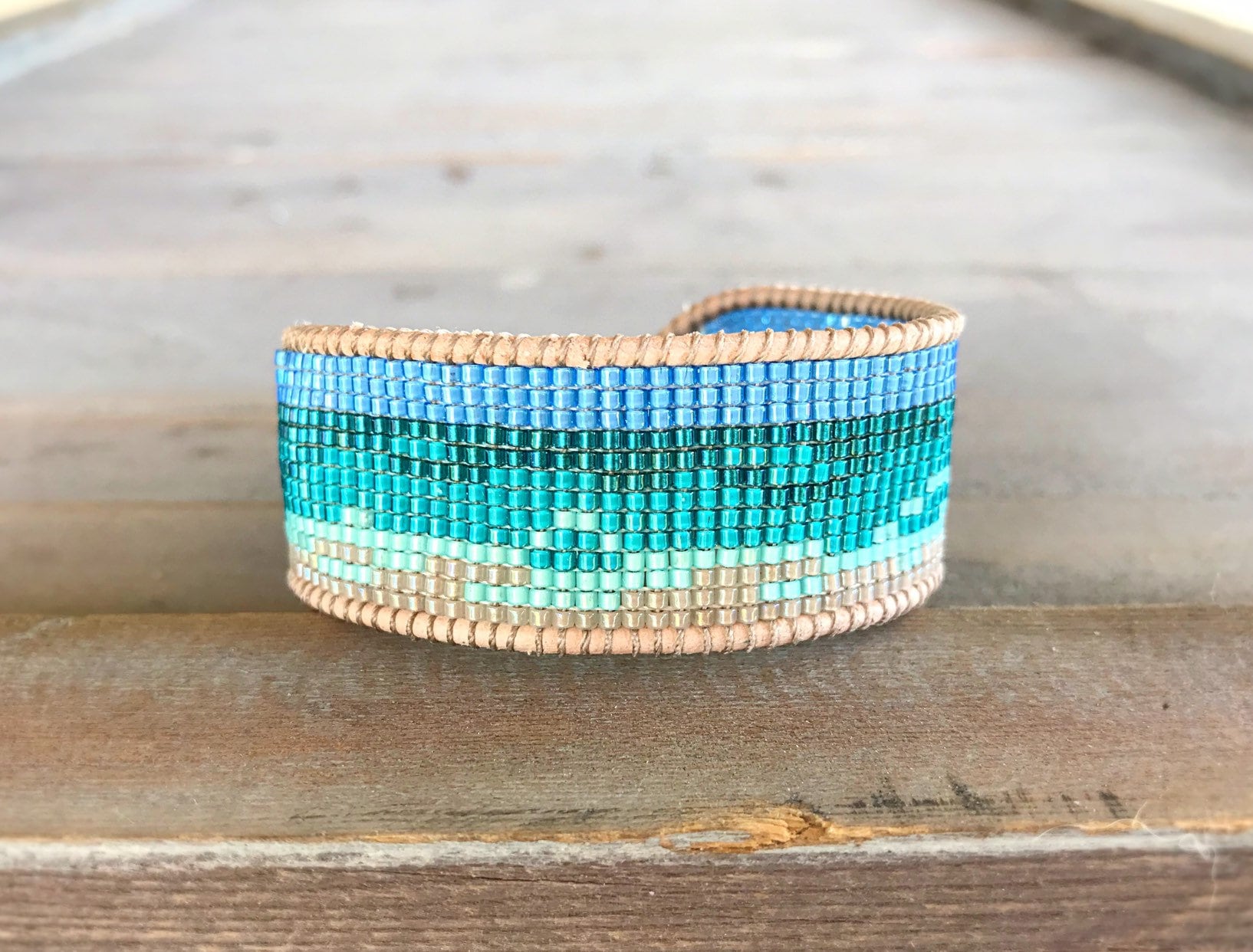 Boho Perlen Armband Handgewebte Delica Rocailles Im Stil von TowerCreationsbyTC