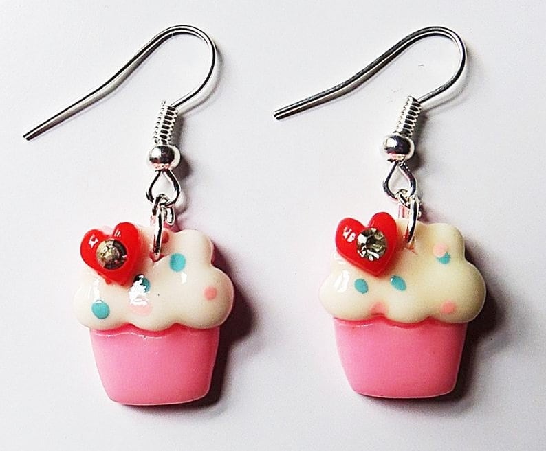 Funkelnde Kristall Cupcake Ohrringe Funkelnde Kristall Cupcake Ohrringe von ToxicGlamour