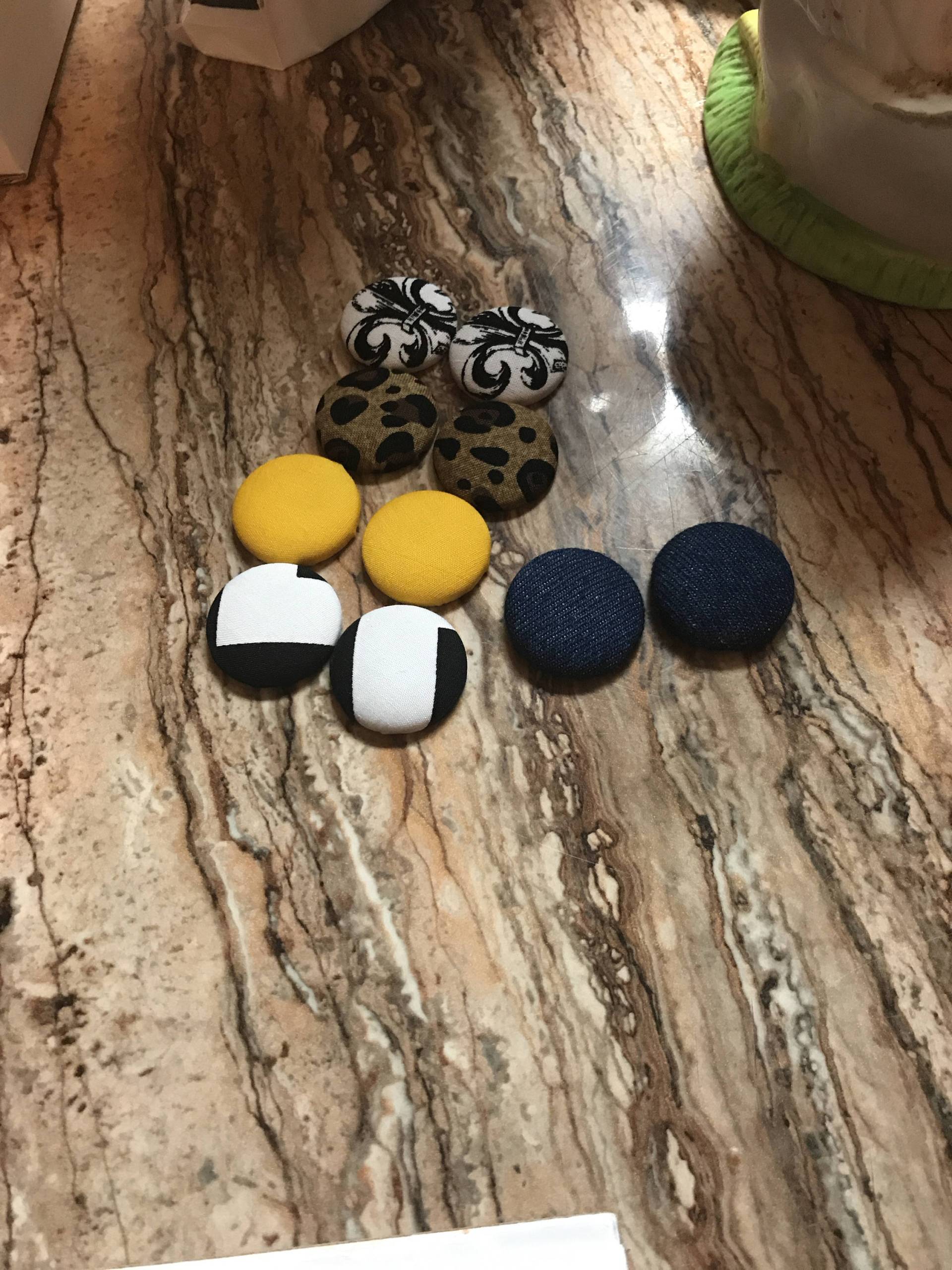 Handgefertigte Ohrringe Handgefertigte Ohrringe von ToyiaKreations