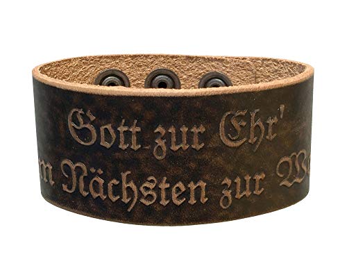 Lederarmband Herren-Armband braun Herrenarmband f. Lederhose Leder Tracht Damen Bayern Austria O´zapft is Weidmanns Heil Feuerwehr Gott zur Ehr, Gott zur Ehr dem Nächsten zur Wehr, L 23 cm, B 3,8 cm von Trachten Mayr