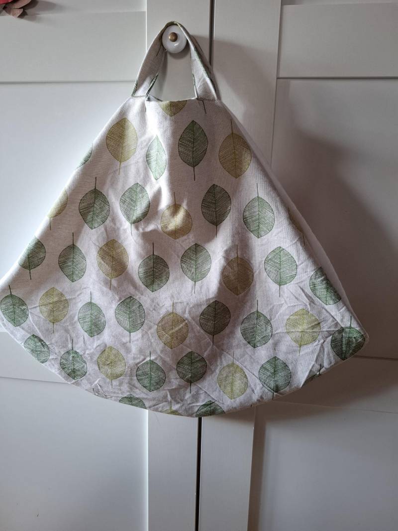 Wiegetuch Extra Stabil Bestickt Und Personalisiert Geschenk Für Hebammen Hebammenexamen. Babywaage von Trachtenschneiderin