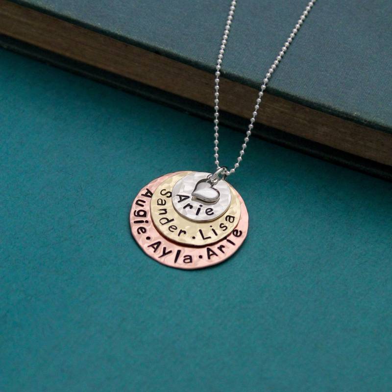 Mutter Oder Großmutter Halskette in Drei | 3 Schichten Silber, Kupfer Und Messing Personalisierte Hand Gestempelt Schmuck von TracyTayanDesigns