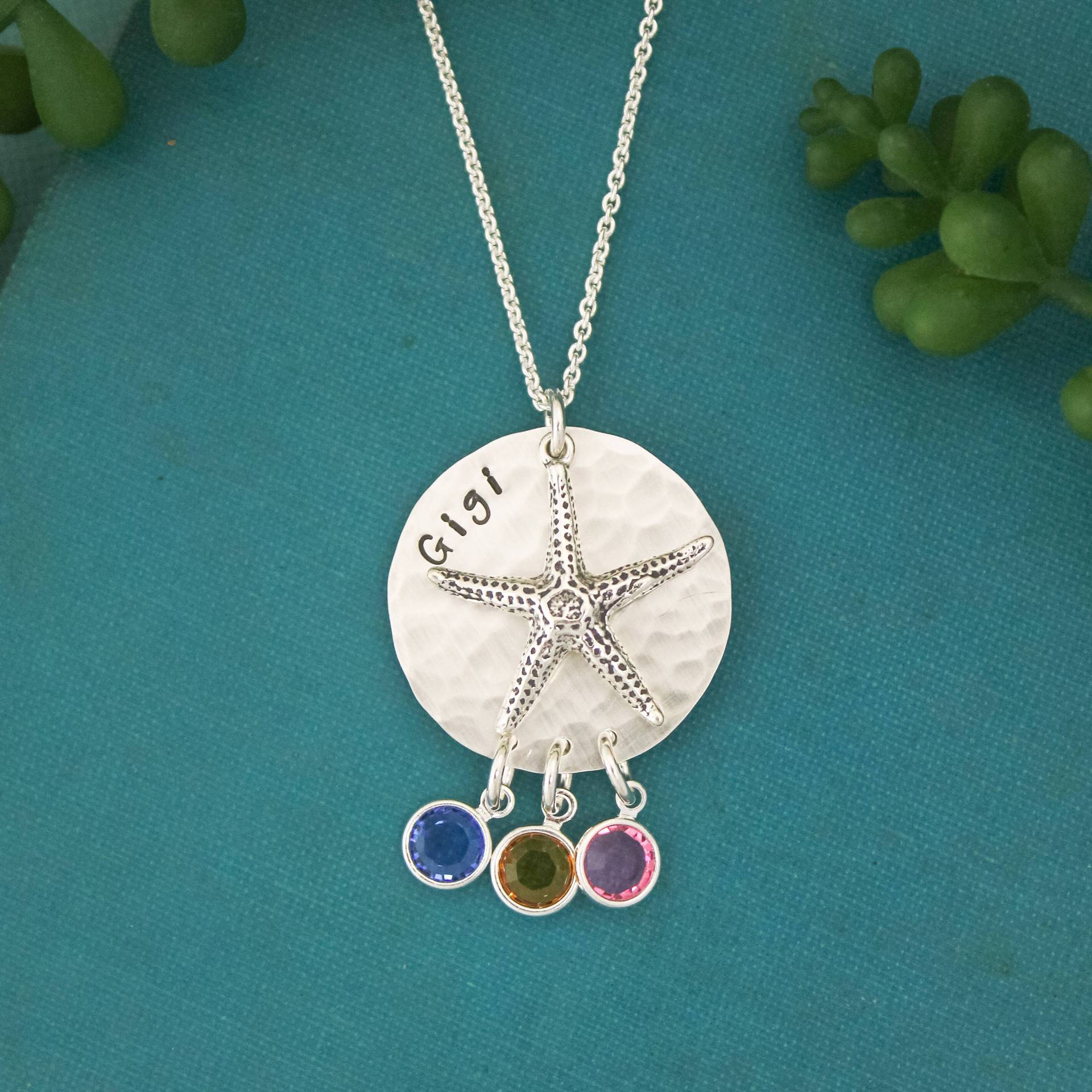 Personalisierte Seestern Halskette Mit Geburtsstein, Strand Großmutter Halskette, Mutter Hand Gestempelt Schmuck von TracyTayanDesigns