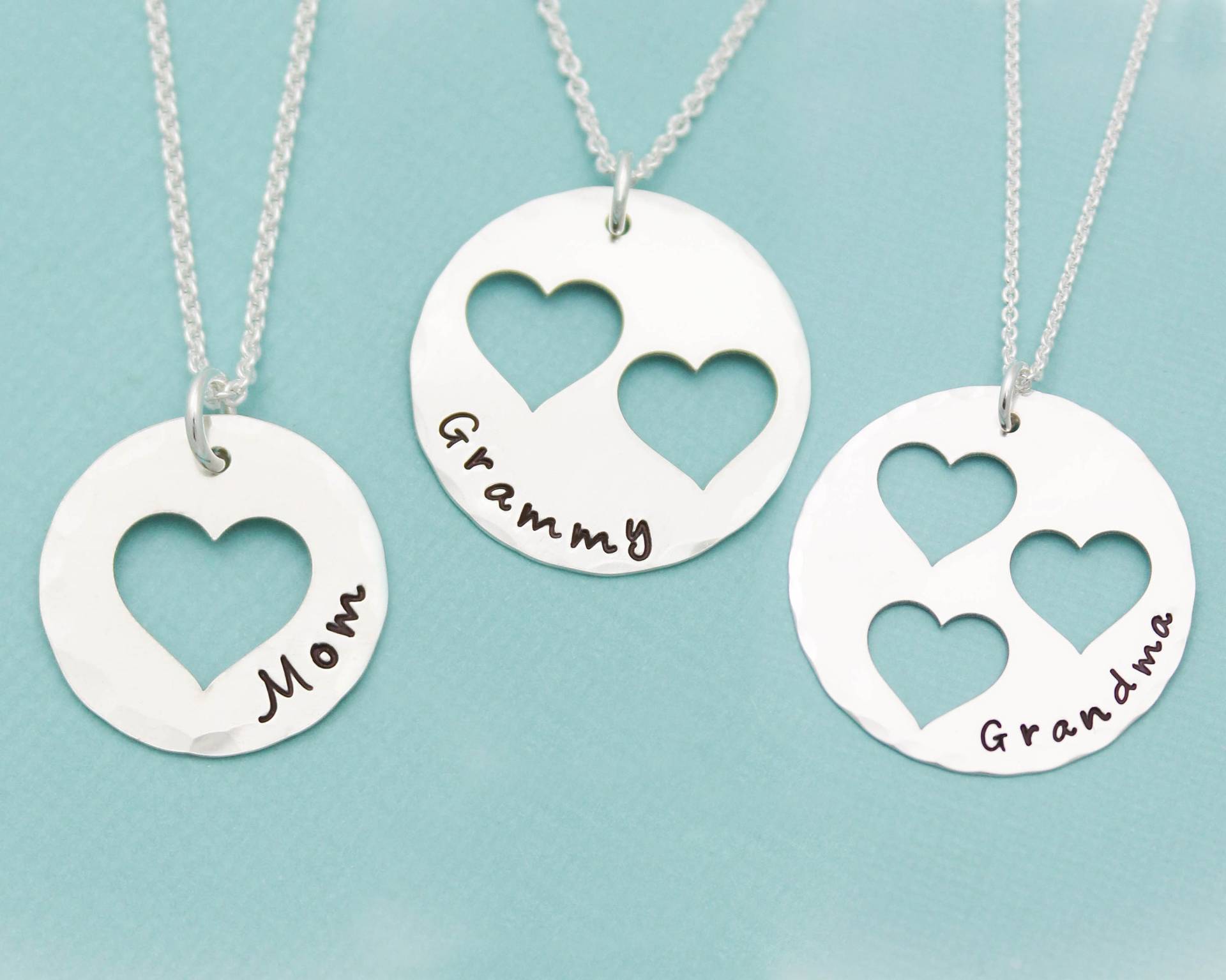 Personalisierte Sterling Silber Herz Halskette Set Mutter Tochter Großmutter Geschenk Personalisierte Sterling Silber Herz Halskette Set Mutter Tochter Großmutter Geschenk von TracyTayanDesigns