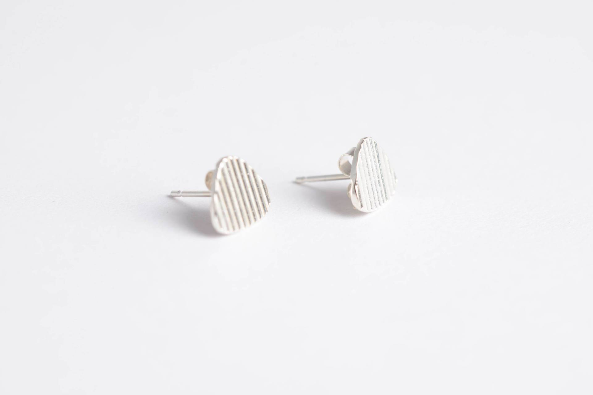 Dreieck Ohrringe Dreieck Ohrringe von TracyWilsonJewelley