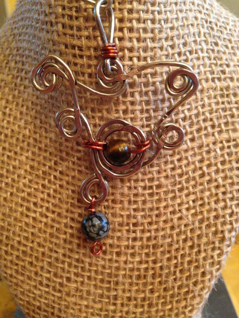 Draht Umwickelt Perlen Anhänger von TracysMysticalGems