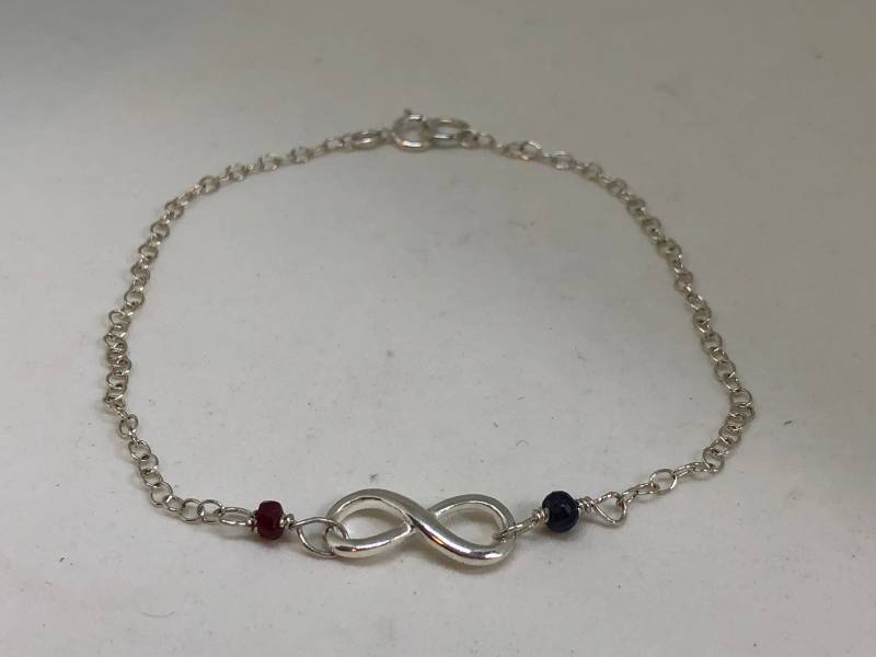 Mutter Birthstone Unendlich Fußkettchen in Sterling Silber Bestelloptionen Echte Edelsteine Schmuck Kristall von TracysMysticalGems