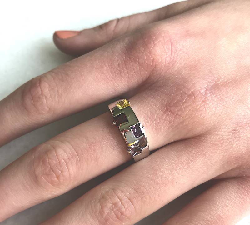 Platiniertes Sterling Silber Ring Set Mit Mehreren Farbigen Makellosen Zirkonias - Square Stone Tech Platiniertes Sterling Silber Ring Set Mit Mehreren Farbigen Makellosen Zirkonias - Square Stone Tech von TraditionsJewelryCo