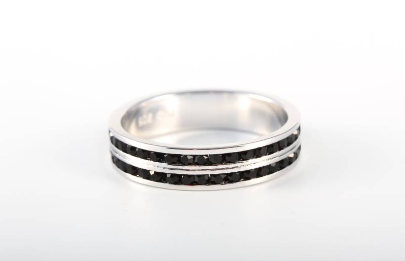 Schwarzes Swarovski Kristall Sterling Silber Eternity Ring Set - Ehering Verlobungsring Schwarzes Swarovski Kristall Sterling Silber Eternity Ring Set - Ehering Verlobungsring von TraditionsJewelryCo