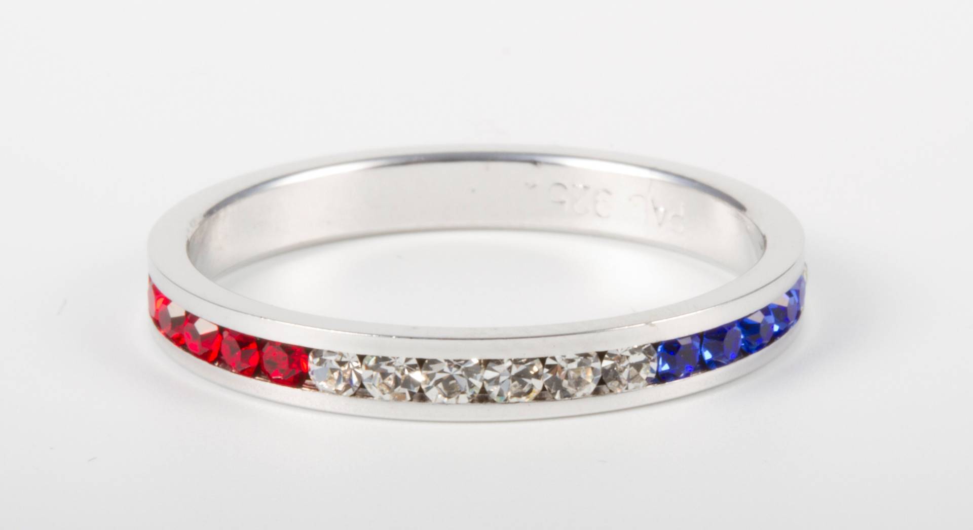 Sterling Silber Swarovski Crystal Channel Set Stapelring, Eternity Band, Ring Sterling Silber Swarovski Crystal Channel Set Stapelring, Eternity Band, Ring von TraditionsJewelryCo