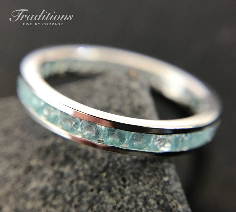 Traditions Halbedelstein Sterling Silber Ring Apatit März Geburtsstein Ewigkeit - Stapelring Handgemachter Verlobungsring von TraditionsJewelryCo