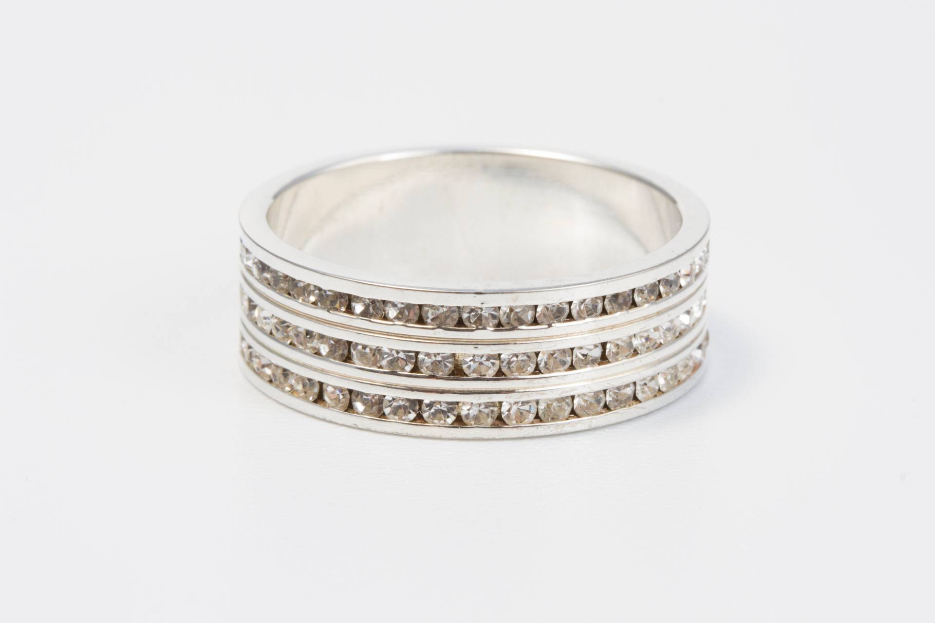 sterling Silber, Klarer Swarovski Kristall Eternity Ring - Ehering Verlobungsring sterling Silber, Klarer Swarovski Kristall Eternity Ring - Ehering Verlobungsring von TraditionsJewelryCo