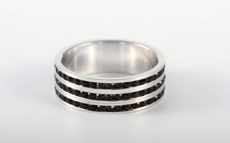 sterling Silber, Schwarzer Swarovski Kristall Eternity Ring - Ehering Verlobungsring sterling Silber, Schwarzer Swarovski Kristall Eternity Ring - Ehering Verlobungsring von TraditionsJewelryCo