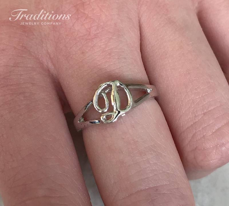 sterling Silber Anfang D Ring - Monogramm Individueller Personalisierter Buchstaben Minimaler Anfangs Schmuck Zierliche Anfangsringe sterling Silber Anfang D Ring - Monogramm Individueller Personalisierter Buchstaben Minimaler Anfangs Schmuck Zierliche Anfangsringe von TraditionsJewelryCo