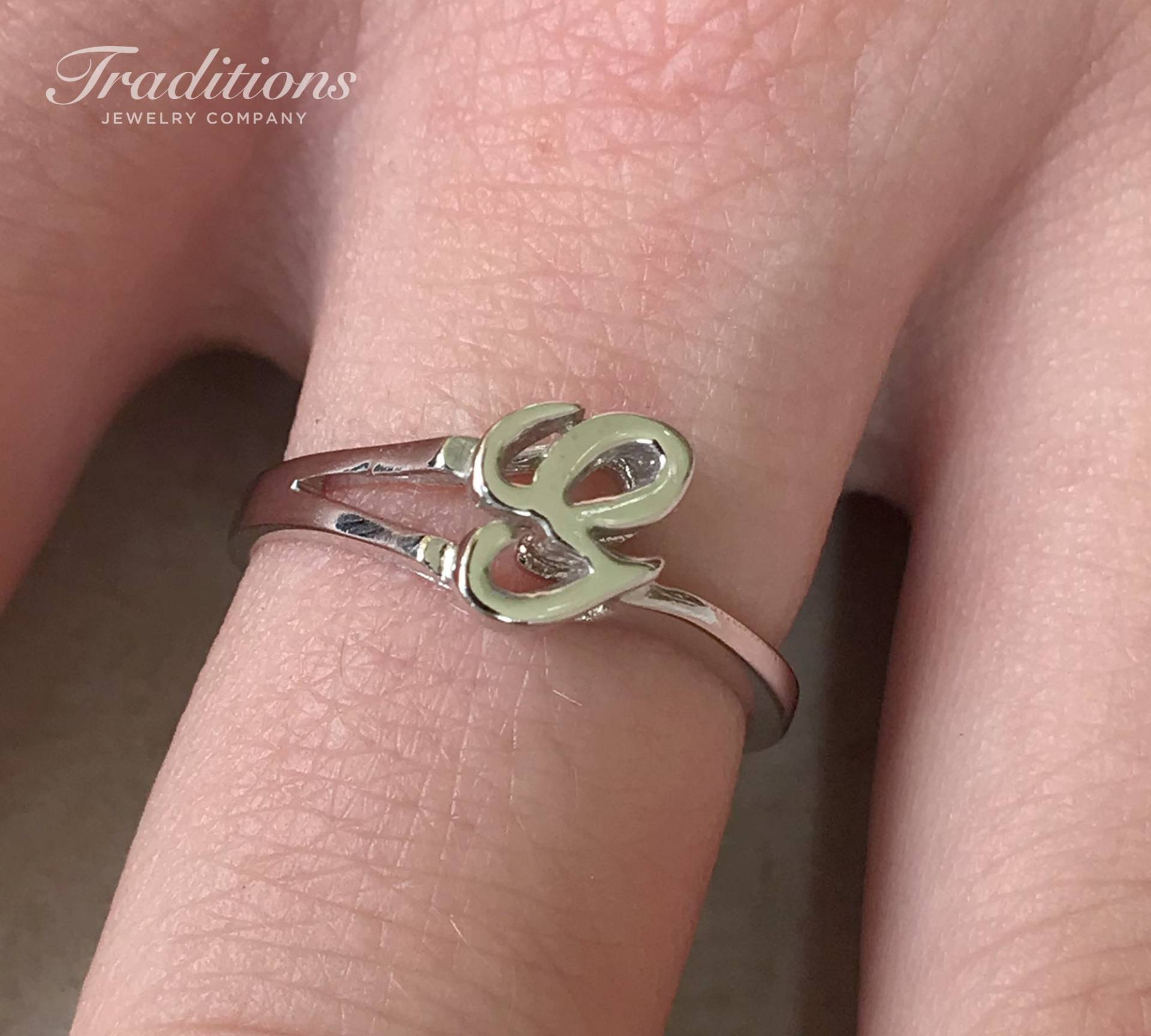 sterling Silber Initial G Ring - Monogramm Personalisierter Buchstabe Minimal Schmuck Zierliche Ringe sterling Silber Initial G Ring - Monogramm Personalisierter Buchstabe Minimal Schmuck Zierliche Ringe von TraditionsJewelryCo