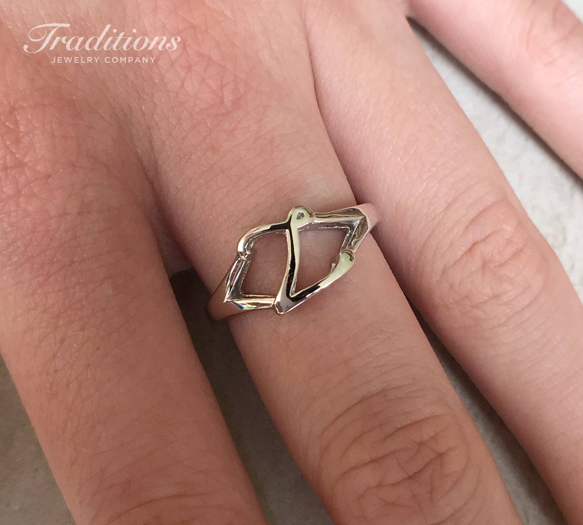sterling Silber Initial Z Ring - Monogramm Personalisierter Buchstaben Minimal Schmuck Zierliche Ringe sterling Silber Initial Z Ring - Monogramm Personalisierter Buchstaben Minimal Schmuck Zierliche Ringe von TraditionsJewelryCo