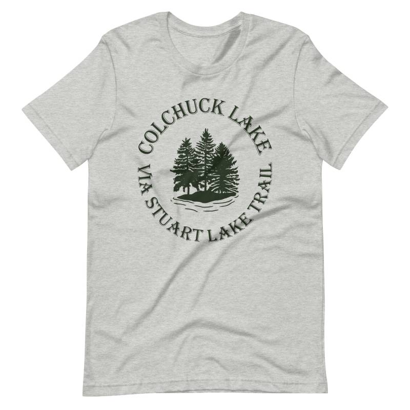 Colchuck Lake Via Stuart Trail Unisex T-Shirt von TrailMemories