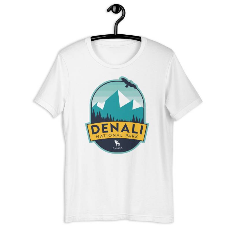 Denali Nationalpark - Alaska Unisex T-Shirt von TrailMemories