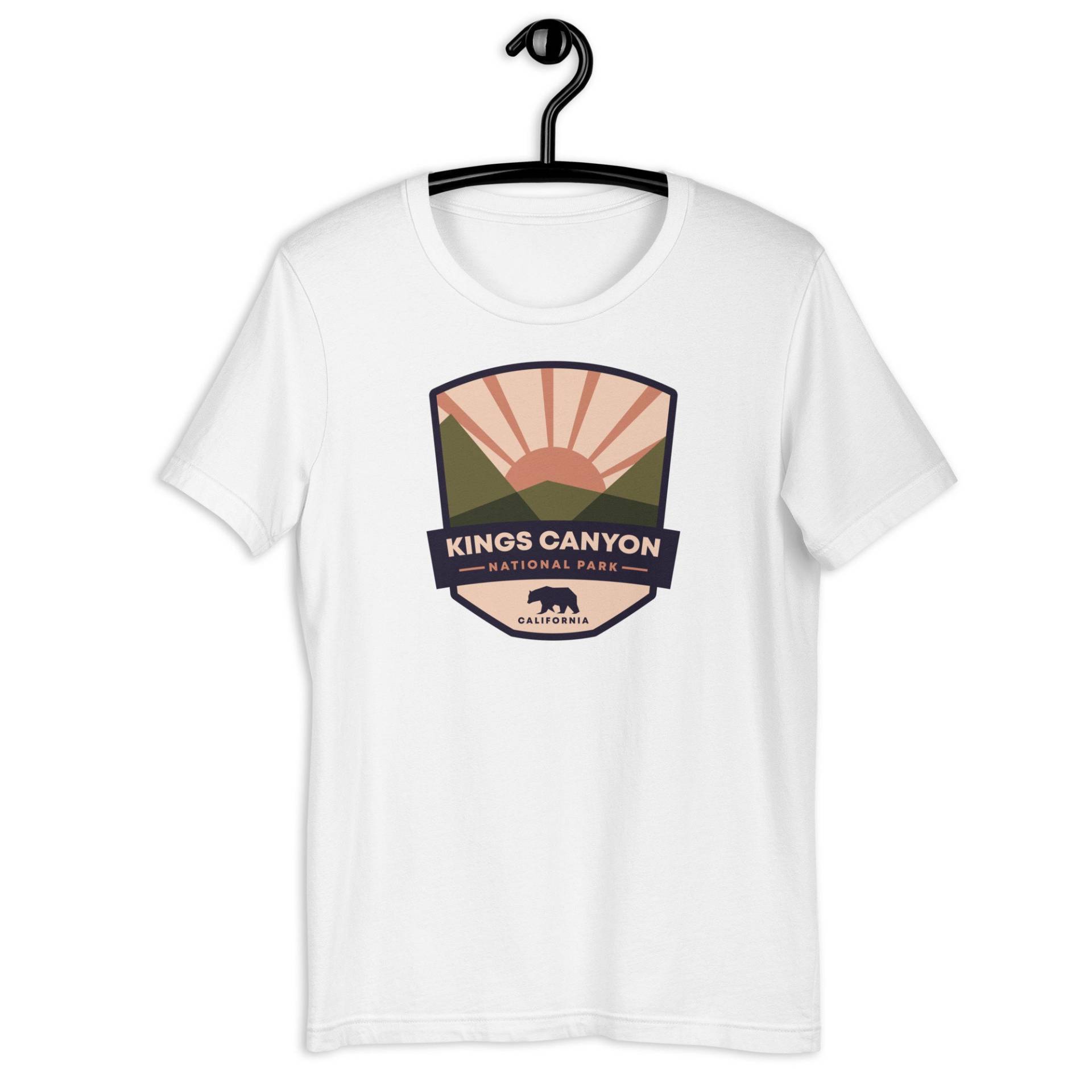 Kings Canyon National Park - Kalifornien Unisex T-Shirt von TrailMemories