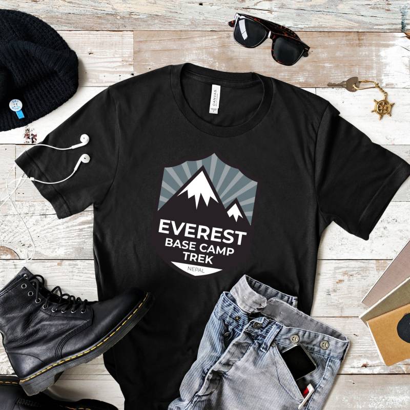 Mount Everest Base Camp Trek T-Shirt von TrailMemories