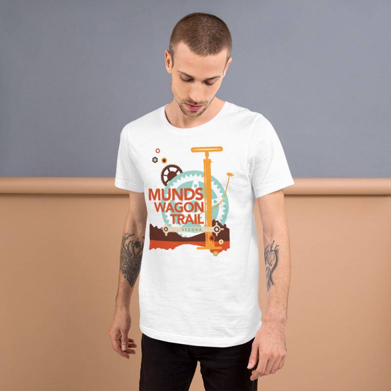 Munds Wagon Trail - Sedona Unisex T-Shirt von TrailMemories
