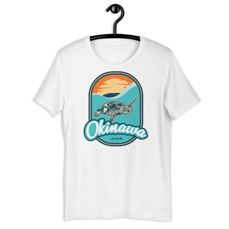 Okinawa T-Shirt - Japan-Souvenir Japan-Geschenk Für Reisende Und Ihren Urlaub von TrailMemories