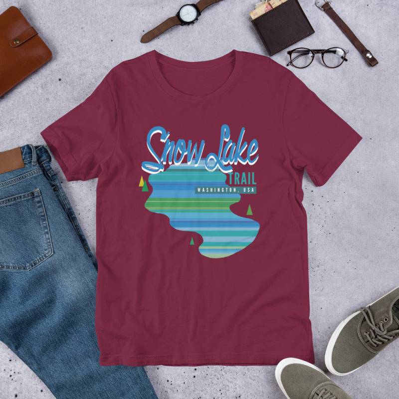 Snow Lake Trail - Washington, Usa Unisex T-Shirt von TrailMemories