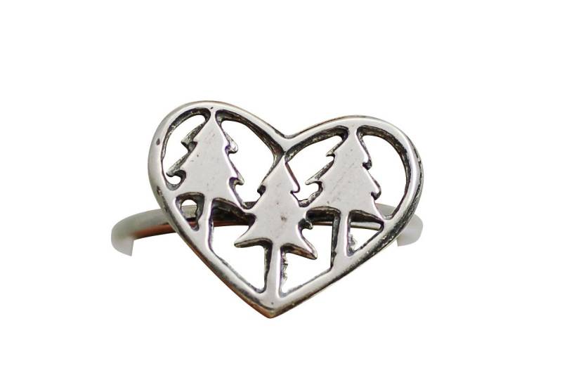 Ein Kleiner Baumring, Baumliebe, Waldliebe, Liebesbäume, Herzring, Baumherzring, Waldring, Liebesring, Wald von TranquillaStudio