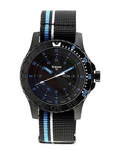 Traser Herren Analog Quarz Uhr mit Textil Armband 105545 von Traser