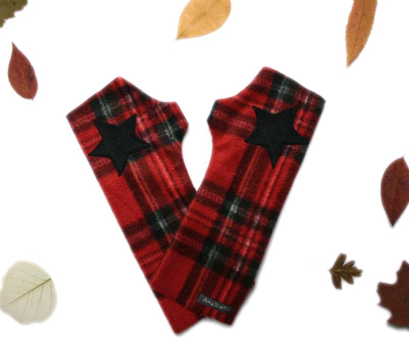 Fleece Handstulpen Mit/Ohne Stern Applikation in Schottenkaro Mit Daumenloch Handmade Berlin Fleece Handstulpen Mit/Ohne Stern Applikation in Schottenkaro Mit Daumenloch Handmade Berlin von TrashBerlin