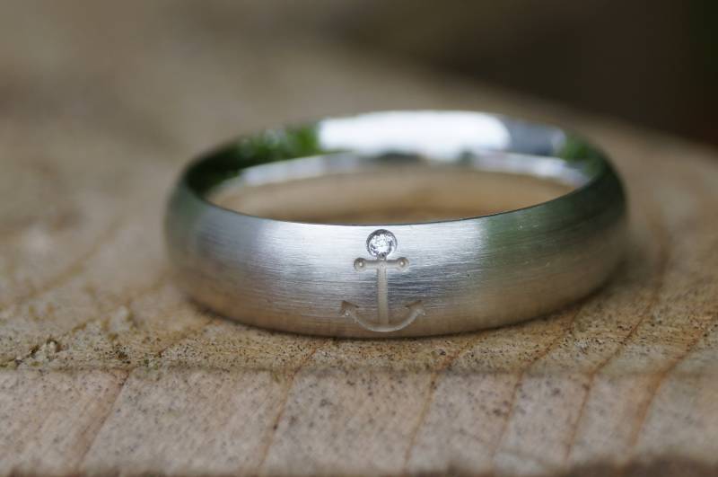 Ring Silber "Fest Verankert" Mit Brillant von TrauRingSchmiede