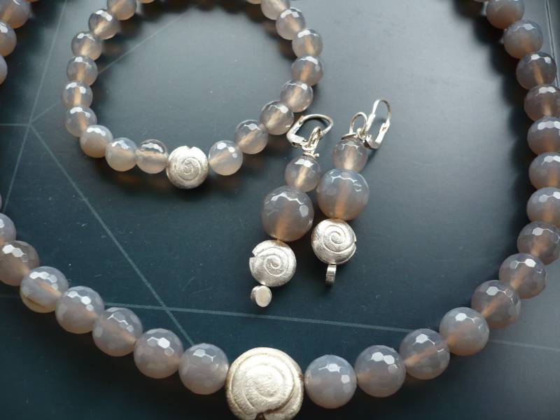 Handgefertigte Achatstein -Halskette , Handgefertigtes Einzelstück Geschenke Für Sie , Edelstein-Collier von TraumPerlenWerk