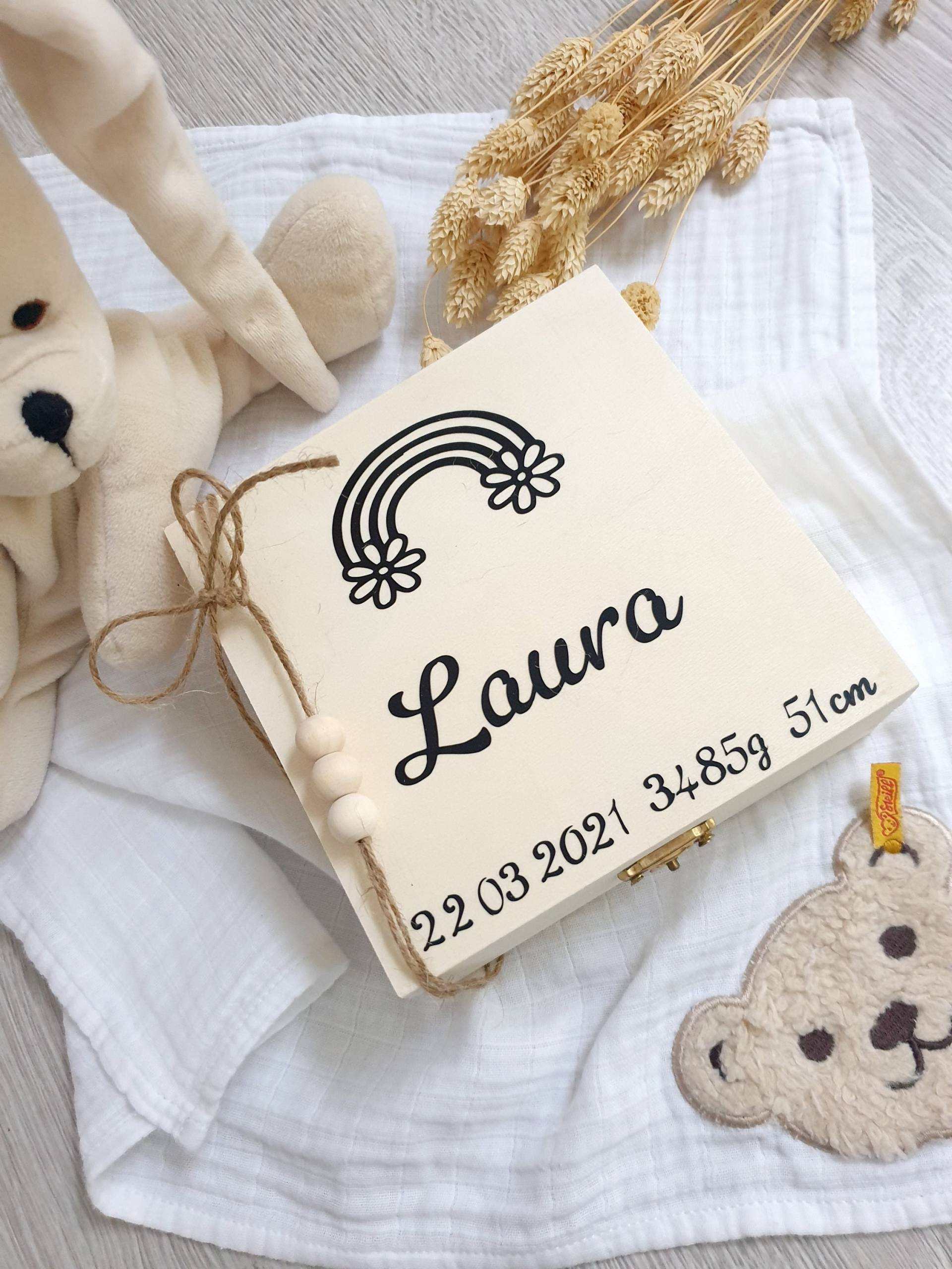 Erinnerungsbox Personalisiert | Erinnerungskiste Holzkiste Holzbox Geschenkidee Geburt Taufe Sternenkind Versch. Motive Name von TraumhaftDesign