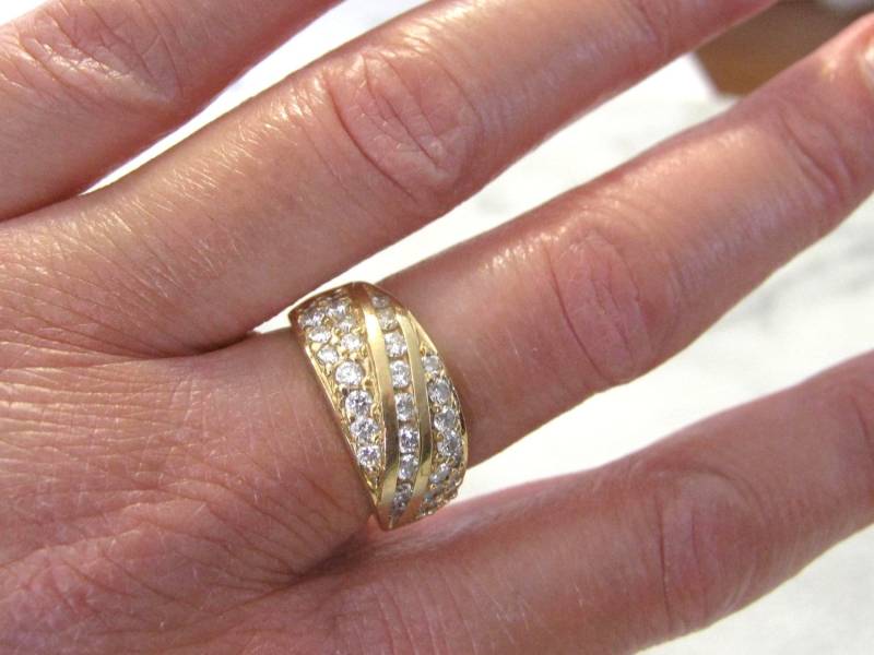 Feiner Schmuck 14K Diamant Ring Pave Channel Set Gelb Gold Größe 6 Estate Feiner Schmuck 14K Diamant Ring Pave Channel Set Gelb Gold Größe 6 Estate von TreasureBoxAntiqueUS