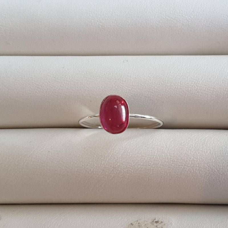 Einfache Rubin Silber Ring von TreasureBoxJewel