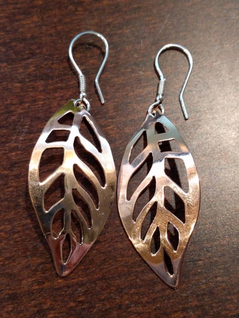 Kupfer Offene Blatt Ohrringe von TreasureBoxJewel