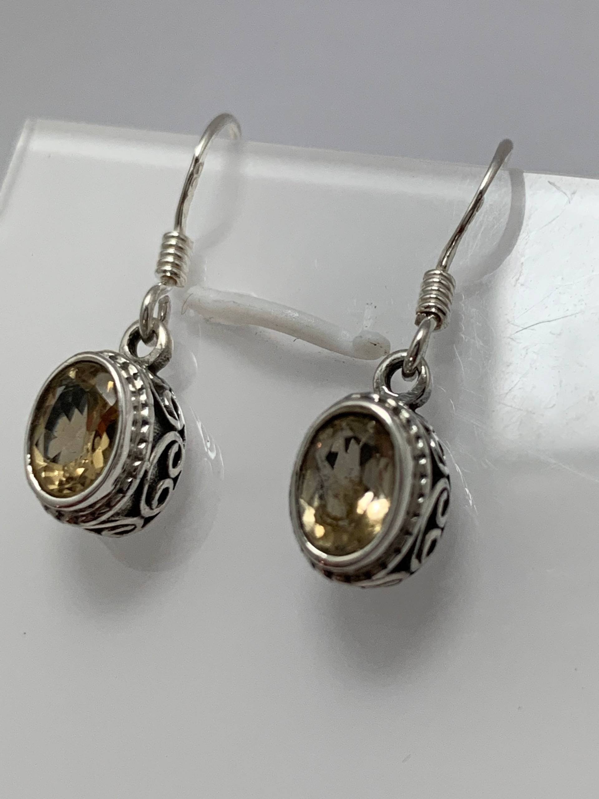 Citrin Und 925 Sterling Silber Ohrringe Citrin Und 925 Sterling Silber Ohrringe von TreasureBoxJewelShop