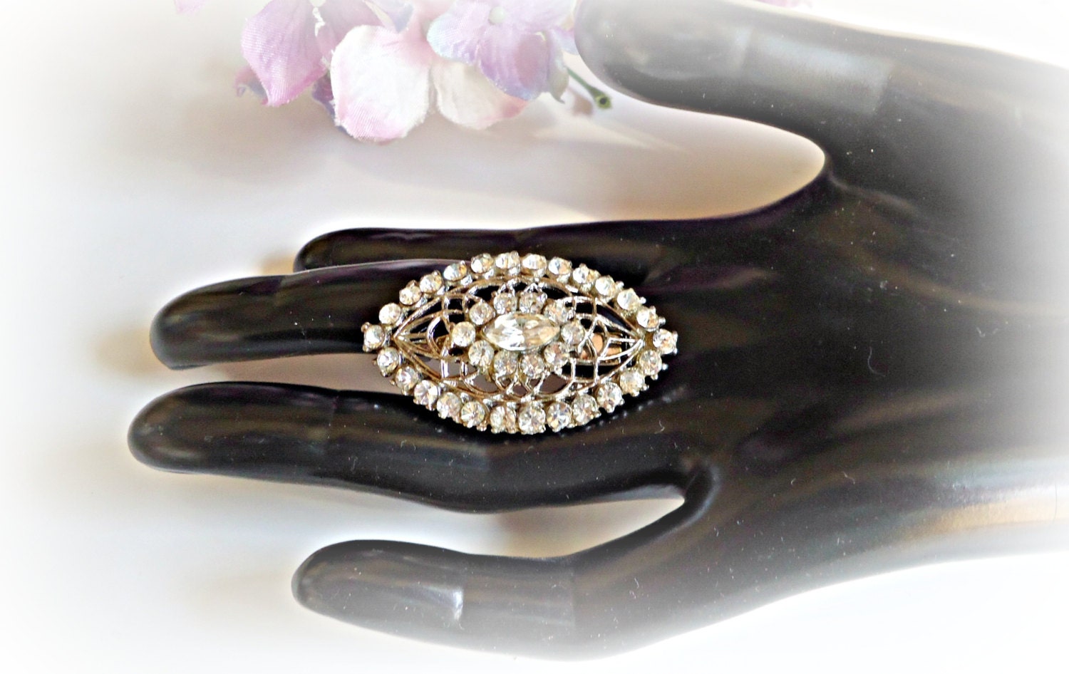 Vintage Brosche Strass Anstecknadel Mid Century 1950Er Jahre Vintage Brosche Strass Anstecknadel Mid Century 1950Er Jahre von TreasureCoveAlly
