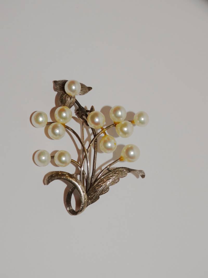 14K Weißgold Gestempelte Echte Süßwasser Perlen Brosche von TreasureHuntingSpot