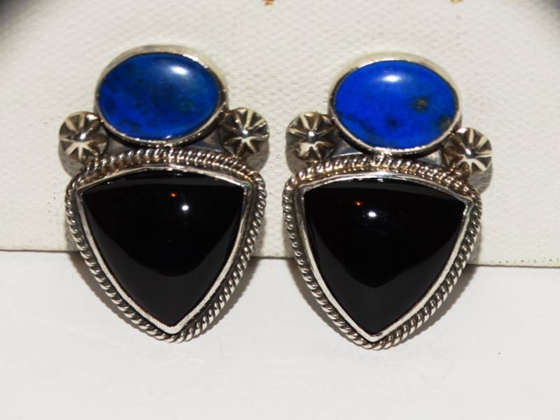 Reve Signierte Sterling Silber Blau Lapis Lazuli & Black Onyx Clip-On Ohrringe von TreasureHuntingSpot