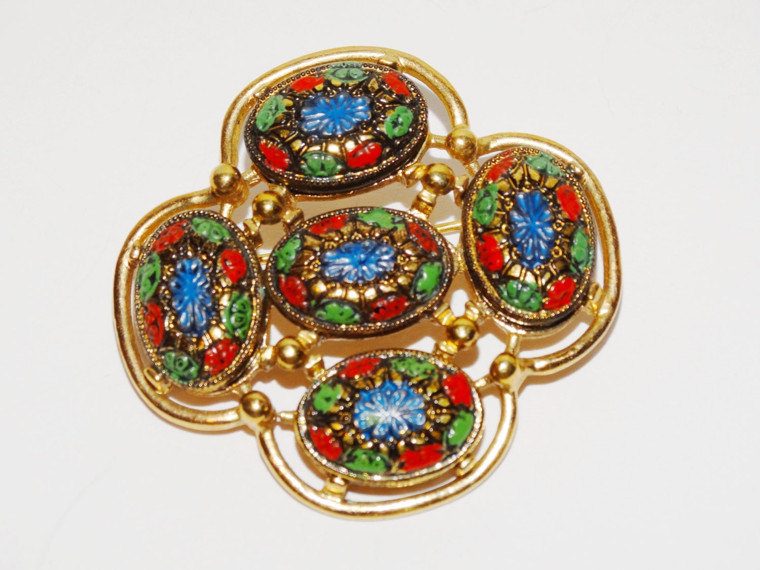 Sarah Coventry Multicolor Brosche von TreasureHuntingSpot