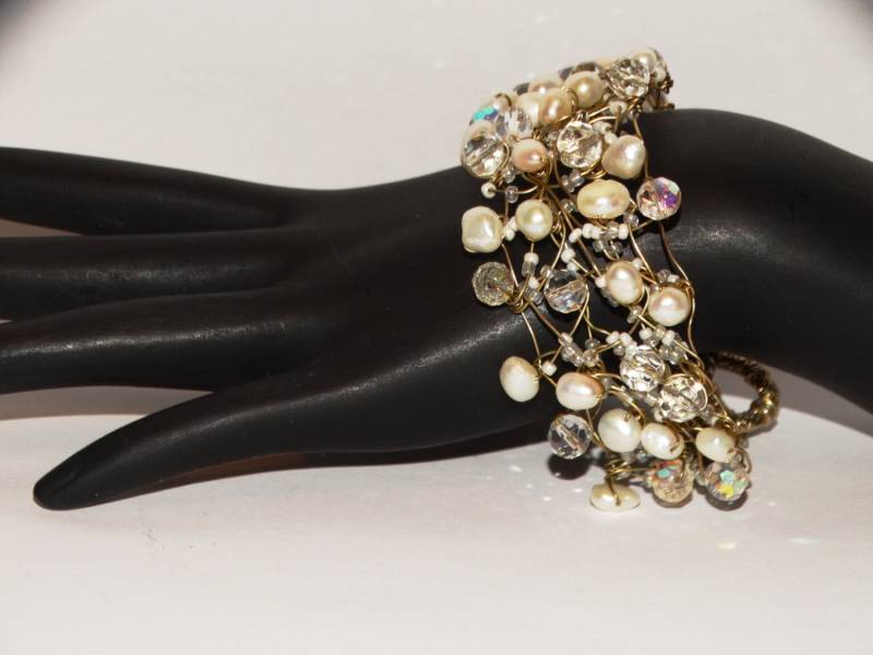 Vintage Handgemachtes Echtes Perlen & Facettiertes Kristall 7.7 Armband von TreasureHuntingSpot
