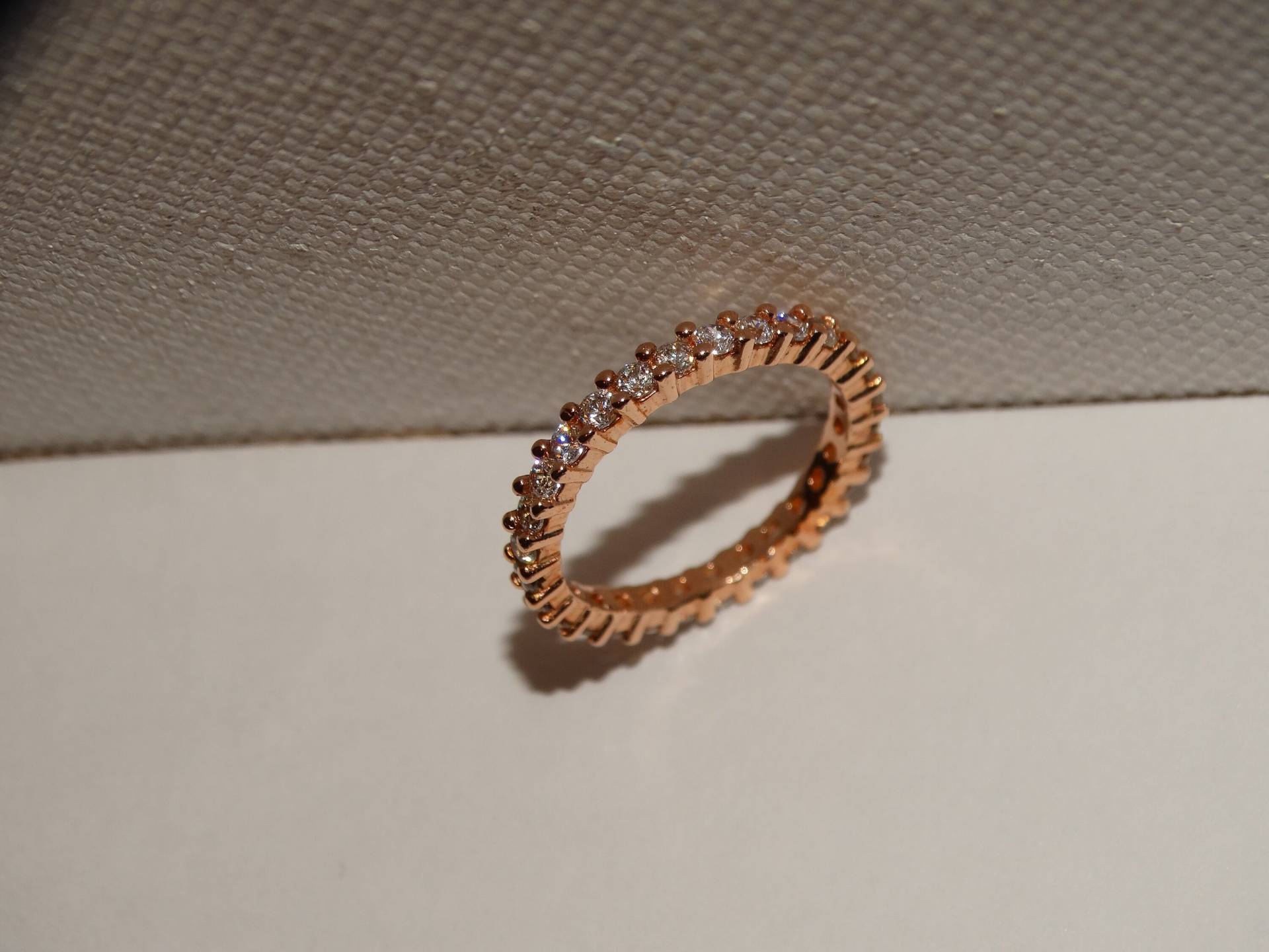 sterling Silber 14K Rose Vergoldet 2.73Ctw Cz Größe 6 Funkelndes Eternity Band von TreasureHuntingSpot